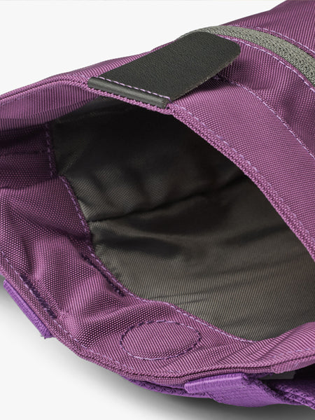 DOG-Copenhagen-sac-a-friandises-pour-chien-go-explorer-treat-bag-violet