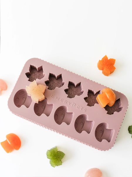 EmeryPets-moule-friandises-pour-chien-champignon-feuille