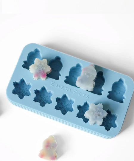 EmeryPets-moule-friandises-pour-chien-sapin-flocon-pingouin