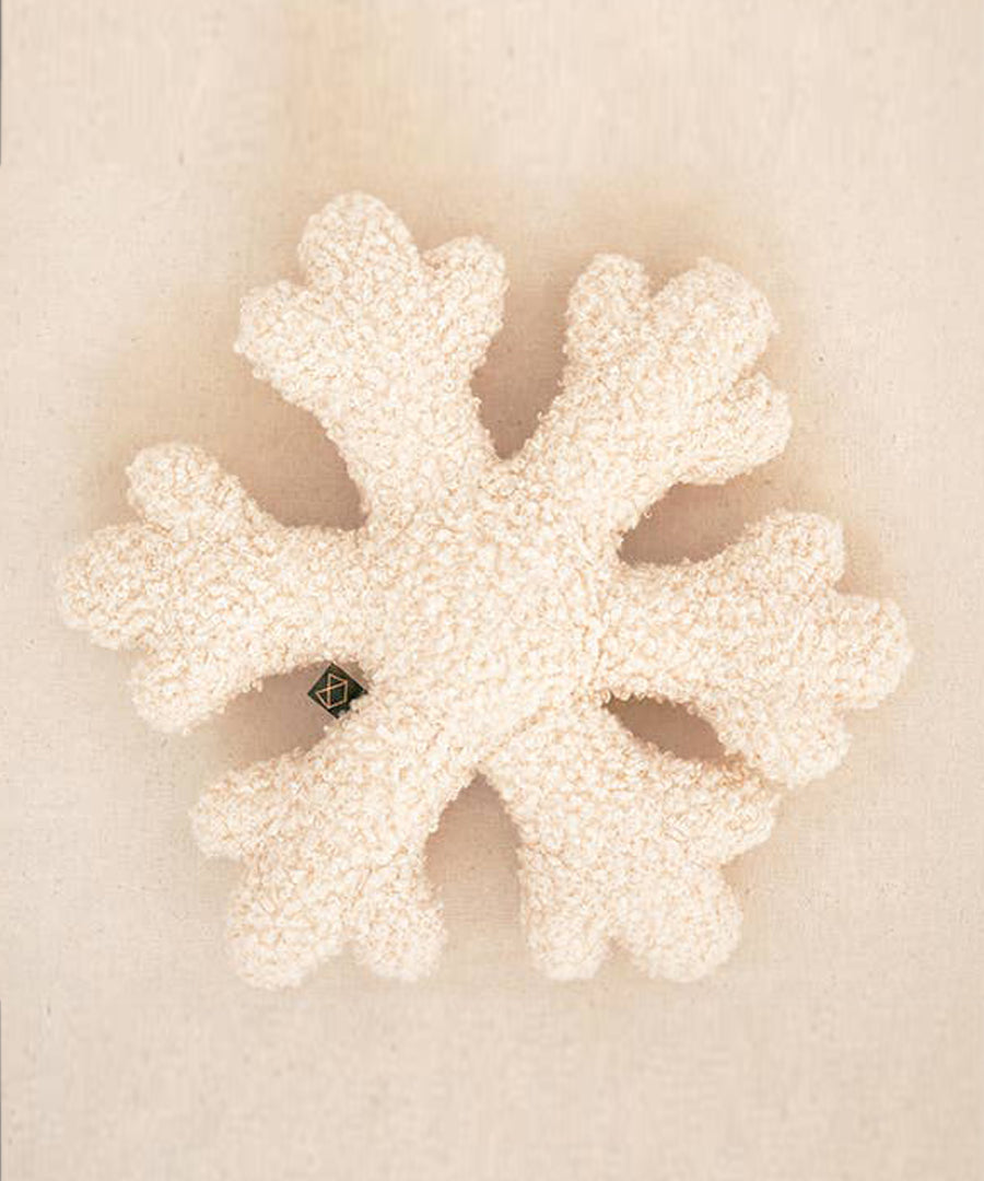Modern-beast-peluche-pour-chien-noel-flocon