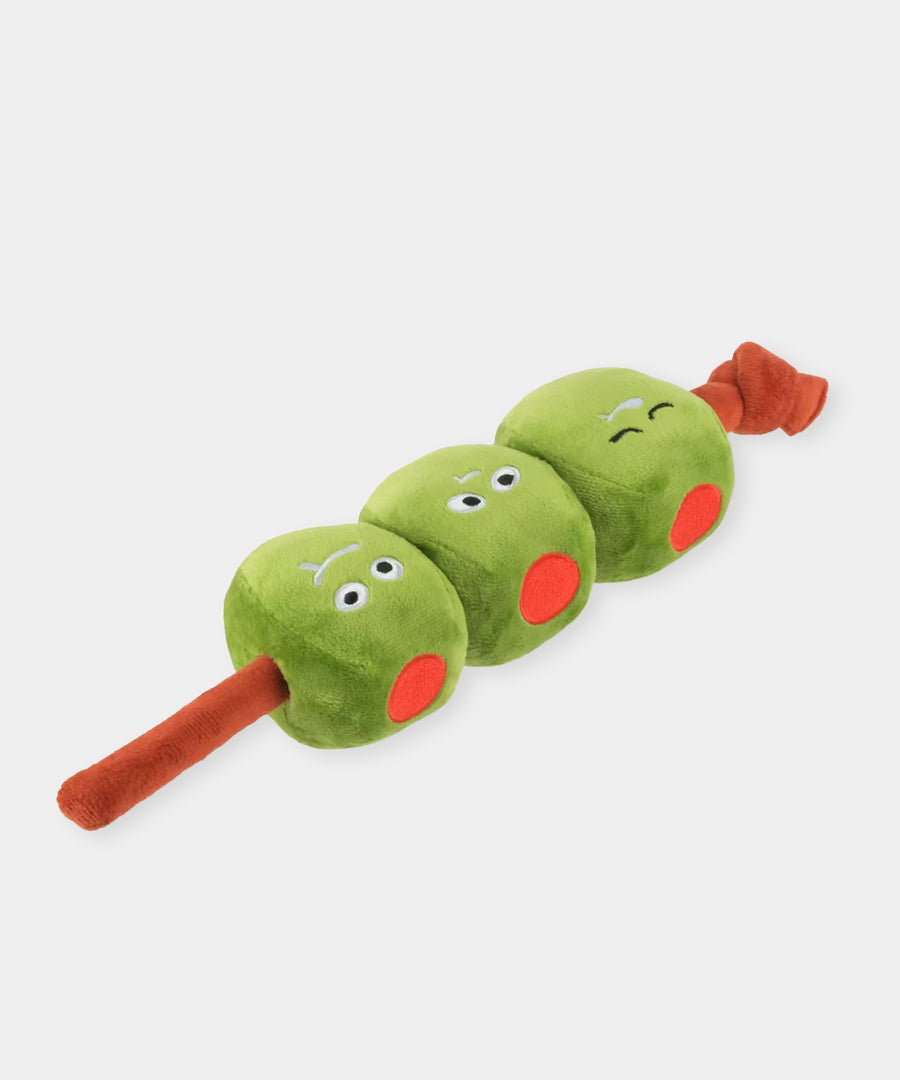 Pet-play-jouet-peluche-chien-Wine-Bar-olives