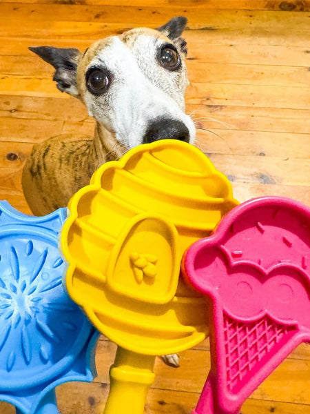 SodaPup-Lick-Stick-Hand-Held-jouetinteractif-pour-chien-chiot