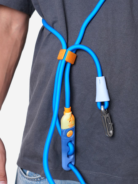 zee-dog-laisse-pour-chien-main-libre-reglable-bleu-fluo-Sapphire